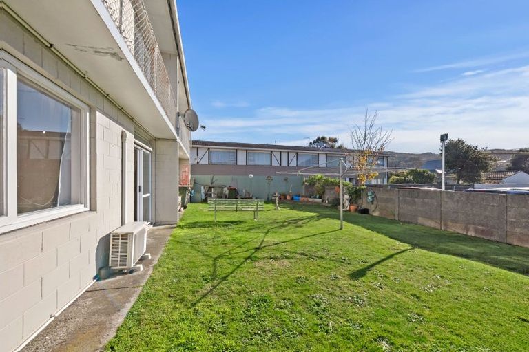 Photo of property in 3/35 Campbell Terrace, Petone, Lower Hutt, 5012