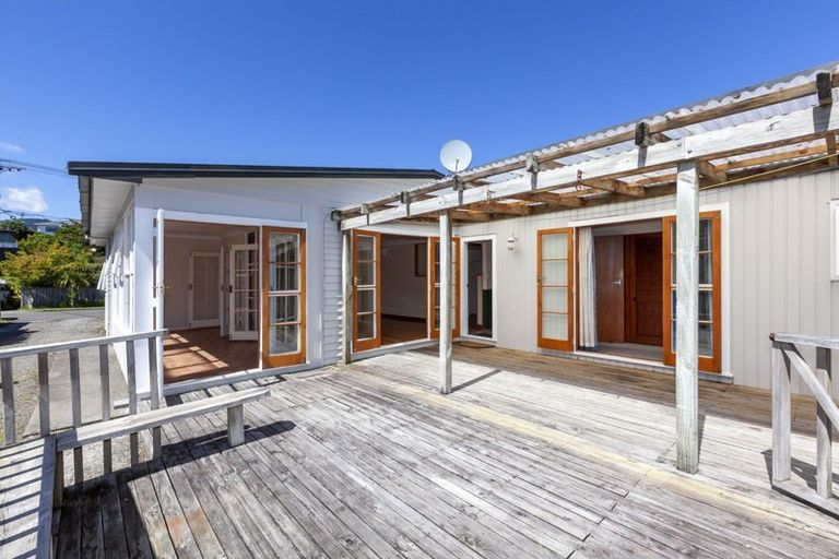 Photo of property in 81 Glen Road, Raumati South, Paraparaumu, 5032