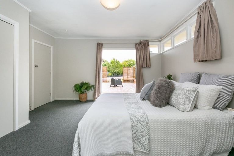 Photo of property in 129 Main Rd Clive, Clive, 4102