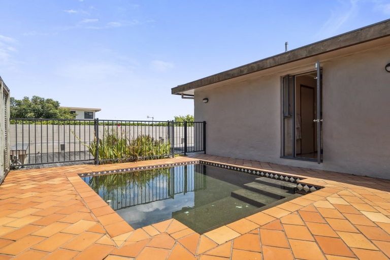 Photo of property in 45 Harvey Street, Waipahihi, Taupo, 3330