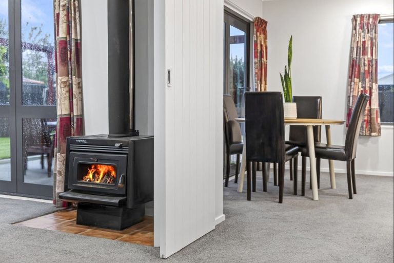 Photo of property in 26 Oaklands Drive, Cambridge, 3434