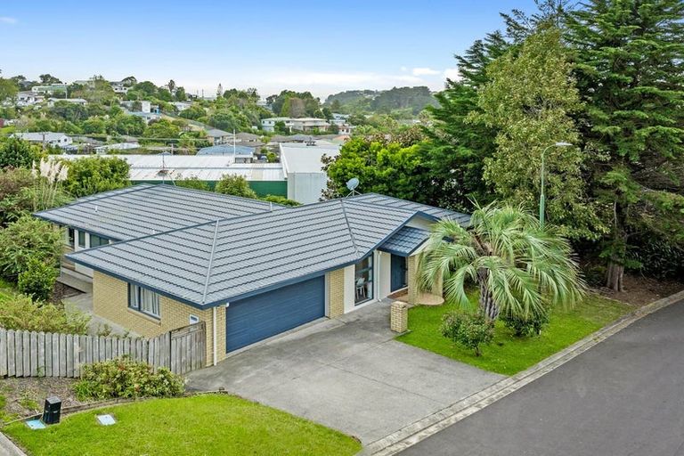 Photo of property in 21 Elan Place, Stanmore Bay, Whangaparaoa, 0932