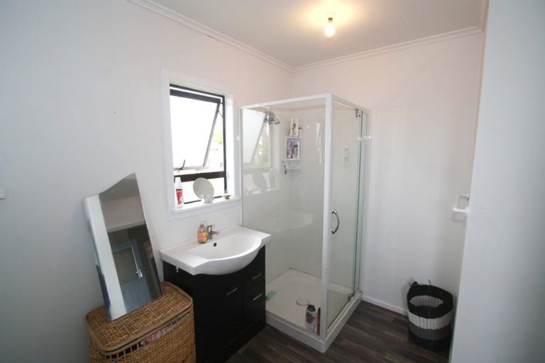 Photo of property in 7 Elm Grove, Westown, New Plymouth, 4310