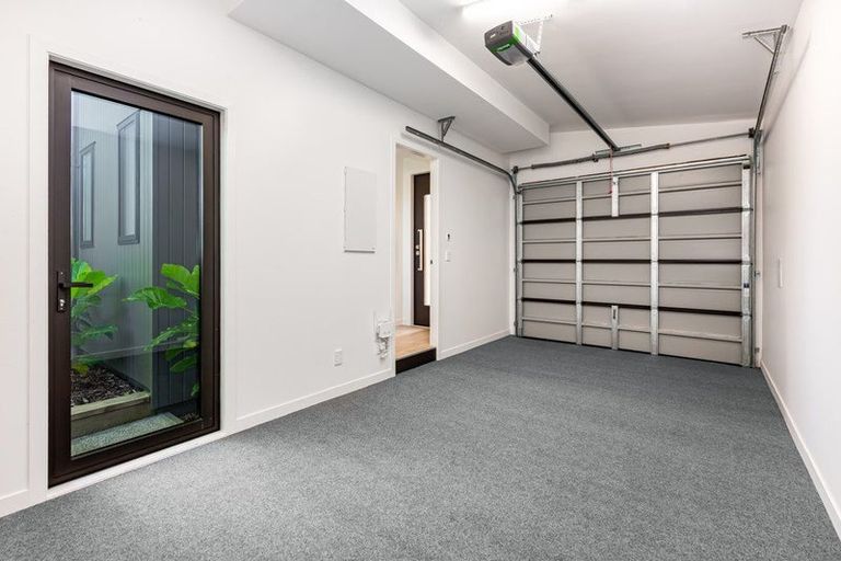 Photo of property in 10/323 Riverside Drive, Waterloo, Lower Hutt, 5011