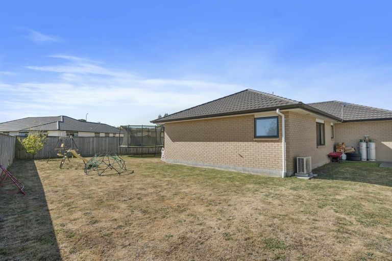 Photo of property in 6 Molesworth Street, Carterton, 5713