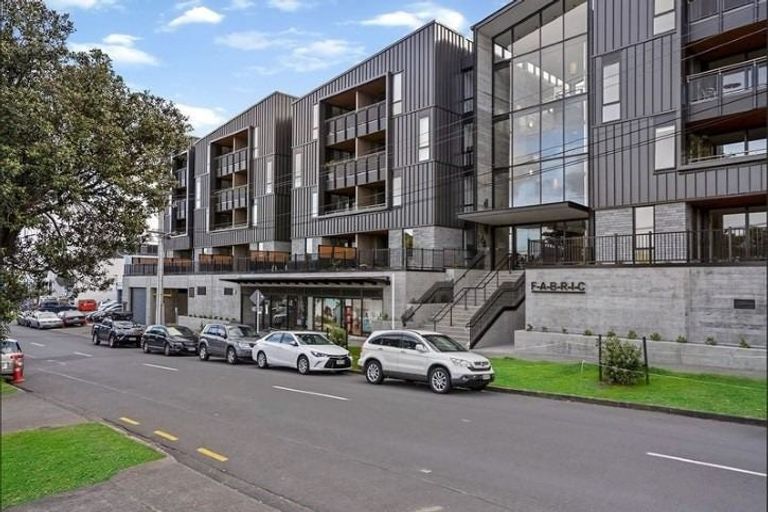 Photo of property in 403/64 Victoria Street, Onehunga, Auckland, 1061