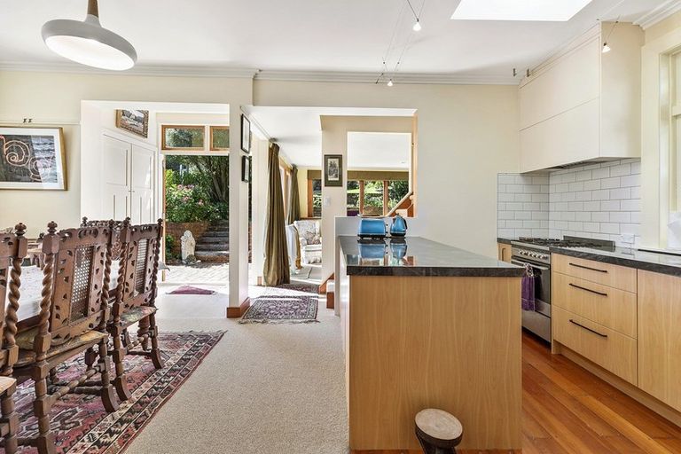 Photo of property in 45 Durham Street, Aro Valley, Wellington, 6021