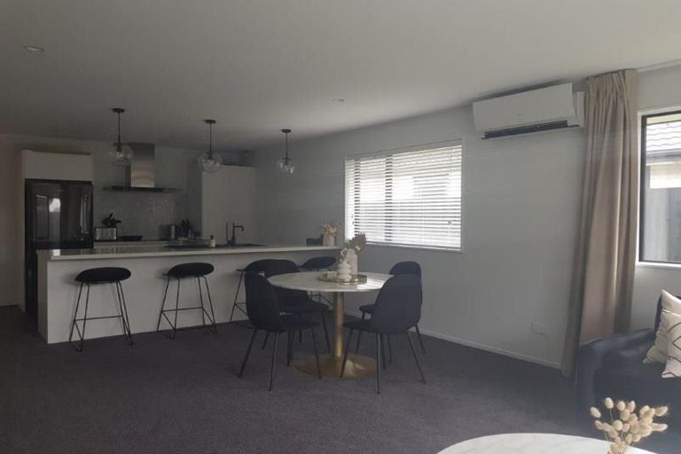 Photo of property in 43 Rannoch Drive, Yaldhurst, Christchurch, 8042