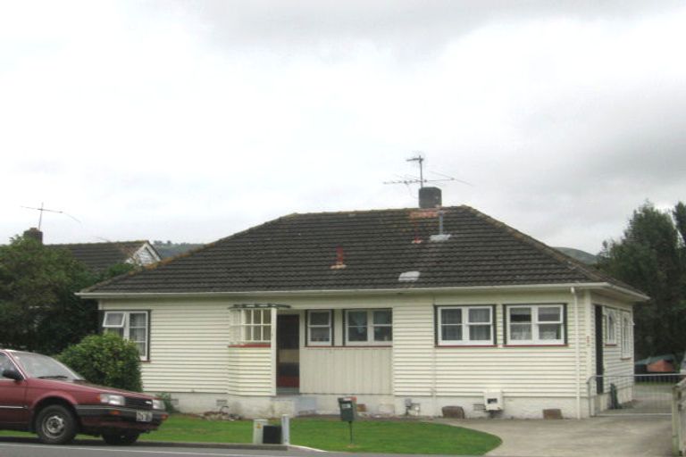 Photo of property in 887 High Street, Avalon, Lower Hutt, 5011