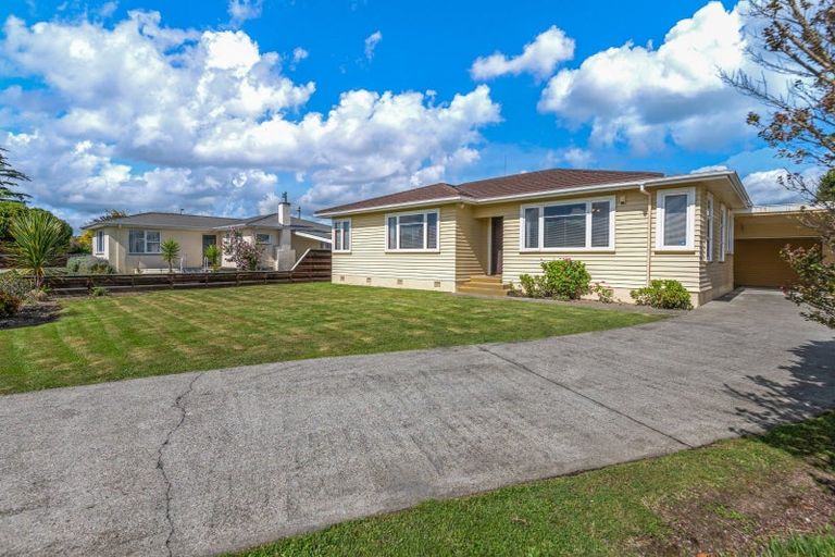 Photo of property in 18 Gloucester Street, Takaro, Palmerston North, 4412