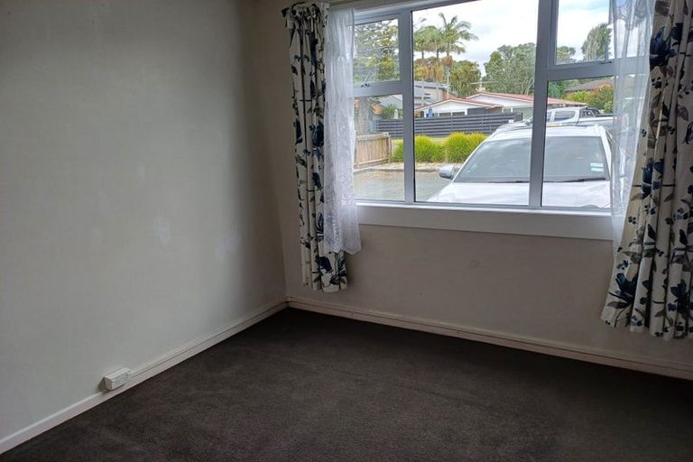 Photo of property in 1/21 Elizabeth Street, Orewa, 0931
