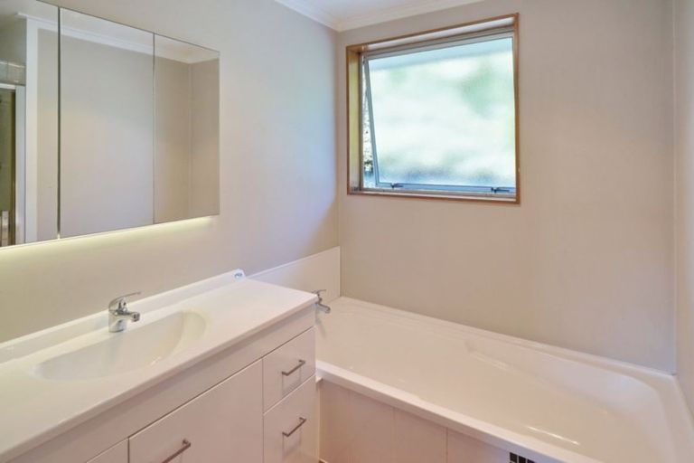 Photo of property in 15 Bowie Drive, Woodend, 7610