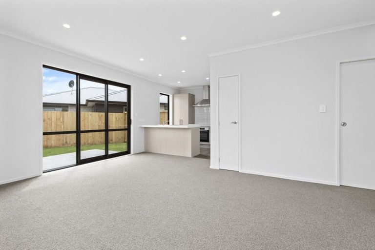 Photo of property in 10/35 North Ridge Drive, Rototuna North, Hamilton, 3210