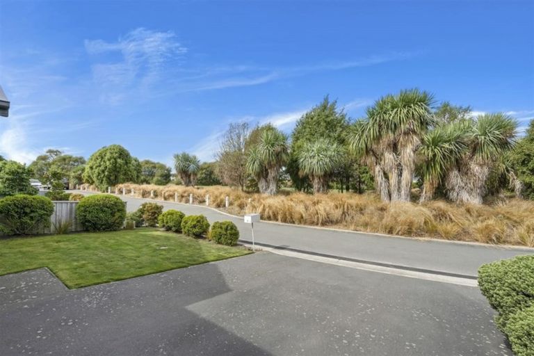 Photo of property in 3 Annies Lane, Aidanfield, Christchurch, 8025