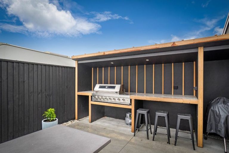 Photo of property in 36 Silver Peaks Drive, West Melton, 7618