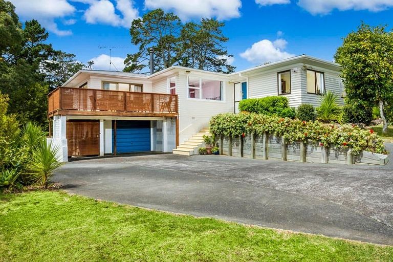 Photo of property in 13 Mawson Avenue, Torbay, Auckland, 0630