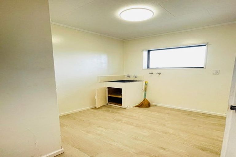 Photo of property in 1/2 Jutland Road, Manurewa, Auckland, 2102