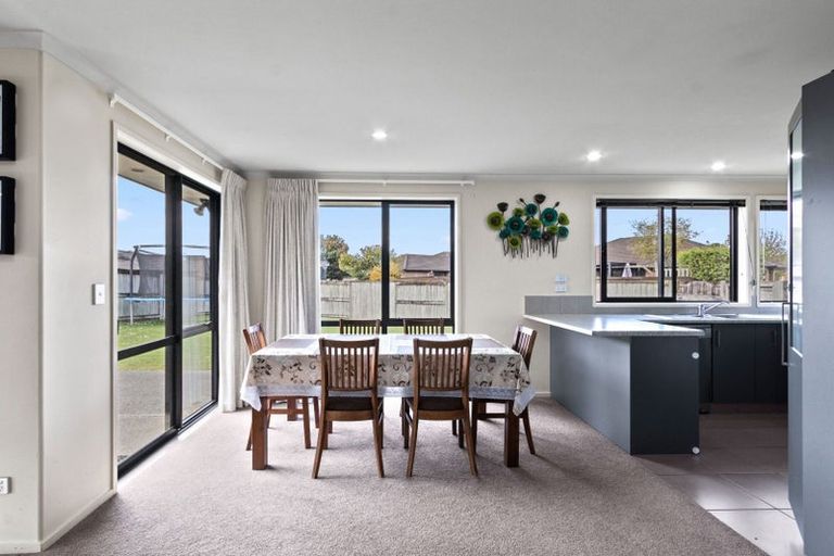 Photo of property in 94 Farringdon Avenue, Rototuna North, Hamilton, 3210