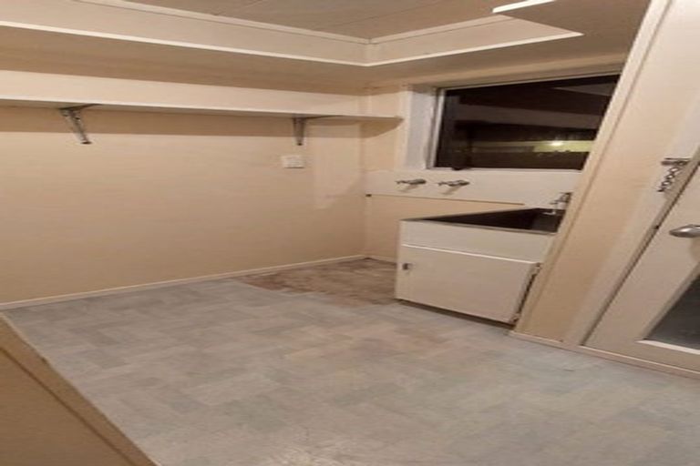 Photo of property in 2/100 Cargill Street, Papakura, 2110