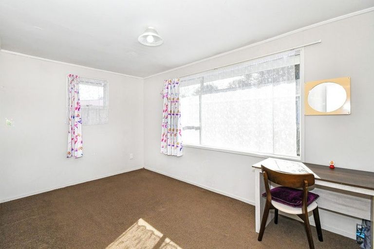 Photo of property in 6 Quintal Place, Papatoetoe, Auckland, 2025