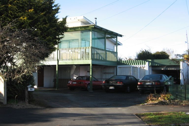 Photo of property in 9 Somme Crescent, Hillcrest, Hamilton, 3216