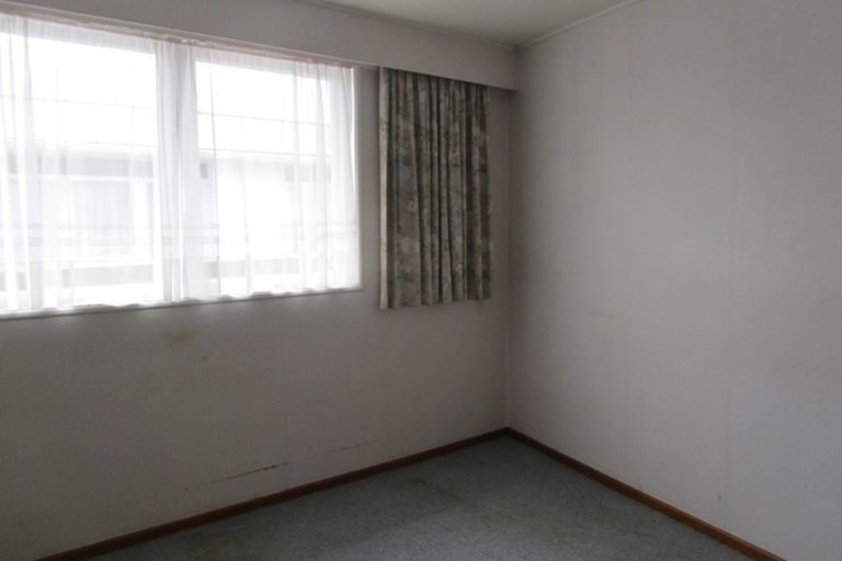 Photo of property in 1/15 Mangaroa Hill Road, Maoribank, Upper Hutt, 5018