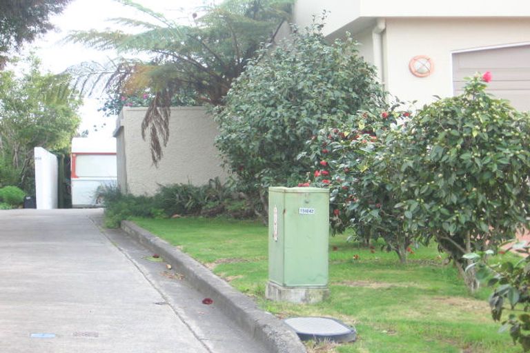 Photo of property in 82 Churchill Drive, Taradale, Napier, 4112