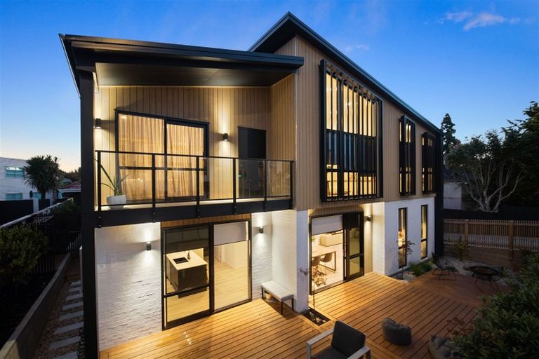 Photo of property in 1347a Victoria Street, Beerescourt, Hamilton, 3200