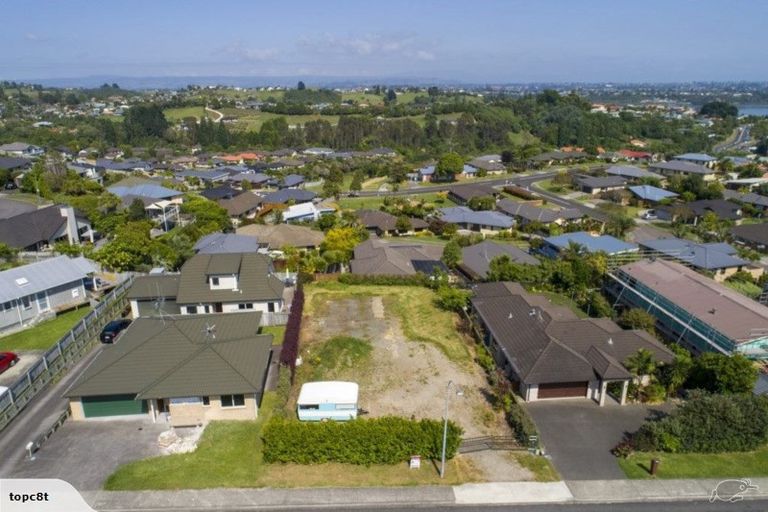 Photo of property in 44a Waikite Road, Welcome Bay, Tauranga, 3112