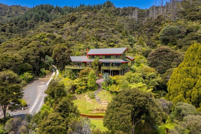 Photo of property in 860 Buffalo Road, Coromandel, 3506