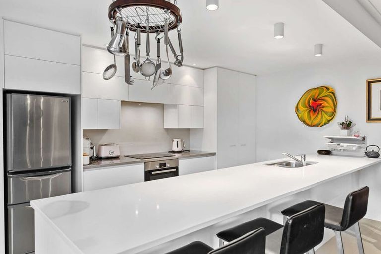 Photo of property in 263a Victoria Avenue, Hokowhitu, Palmerston North, 4410