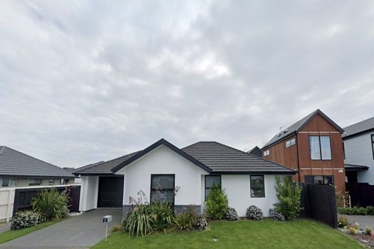 Photo of property in 20 Packard Crescent, Halswell, Christchurch, 8025