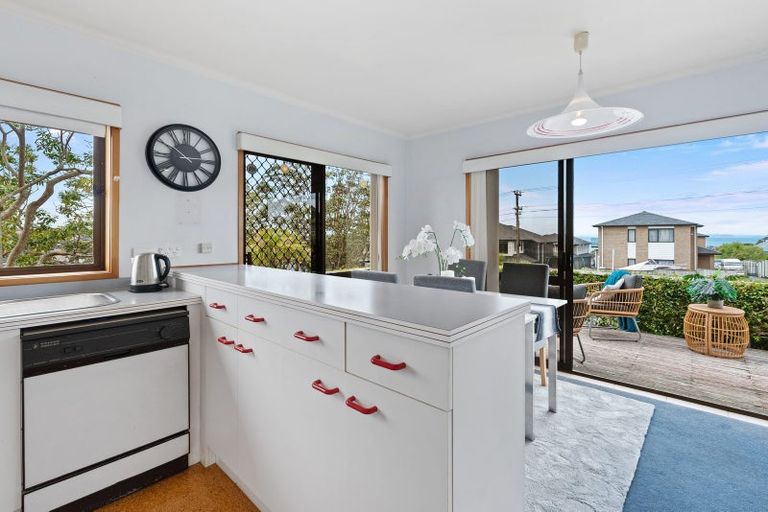 Photo of property in 80 Deep Creek Road, Torbay, Auckland, 0630