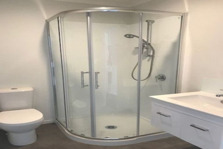 Photo of property in 2/7 Burrows Place, Ilam, Christchurch, 8041