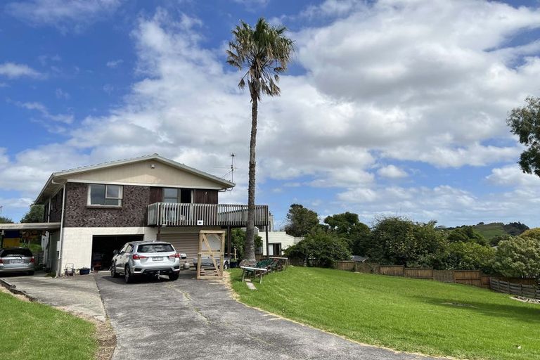 Photo of property in 31 Marendellas Drive, Bucklands Beach, Auckland, 2014