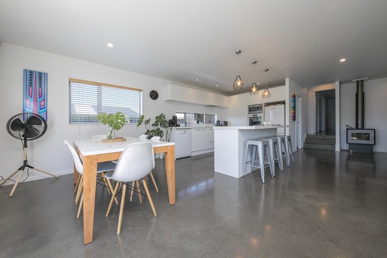 Photo of property in 68 Princes Street, Riverhead, 0820