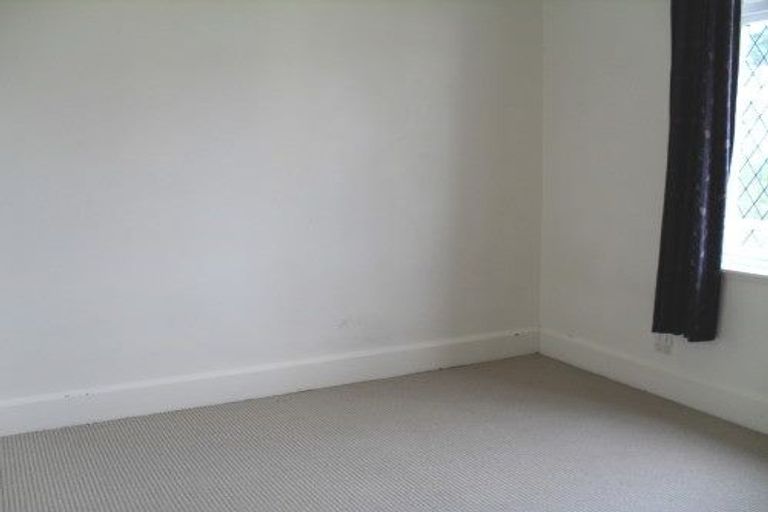 Photo of property in 42 Mccoll Street, Vogeltown, Wellington, 6021