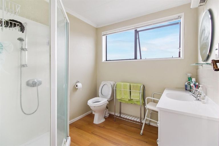 Photo of property in 8 Tennant Street, Waimate, 7924