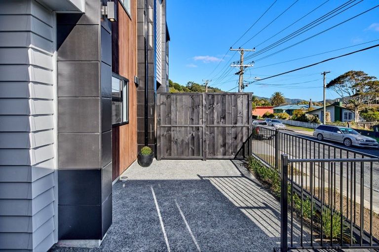 Photo of property in 1/24 Bull Avenue, Wainuiomata, Lower Hutt, 5014