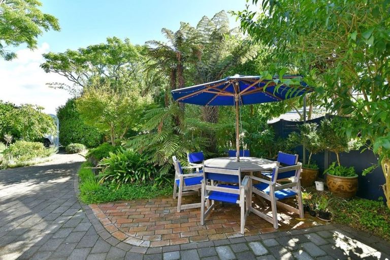 Photo of property in 14a Motuora Road, Manly, Whangaparaoa, 0930