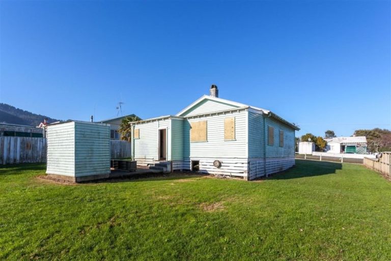 Photo of property in 4 Porritt Street, Paeroa, 3600