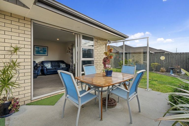 Photo of property in 14 Tremough Boulevard, Papamoa Beach, Papamoa, 3118