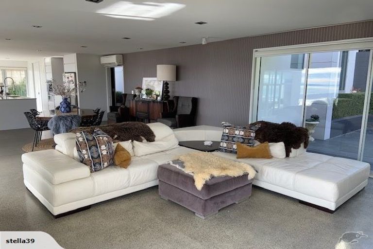 Photo of property in 6 Stoneyridge Close, Mount Pleasant, Christchurch, 8081