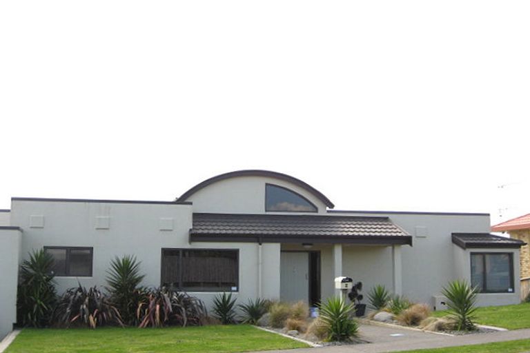 Photo of property in 5 Horizon Heights, Whalers Gate, New Plymouth, 4310