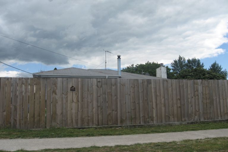 Photo of property in 6 Seddon Street, Te Puke, 3119