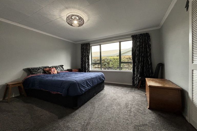 Photo of property in 18 Hamilton Avenue, Winton, 9720