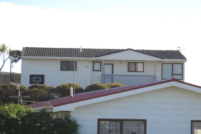 Photo of property in 15 Moki Street, Titahi Bay, Porirua, 5022