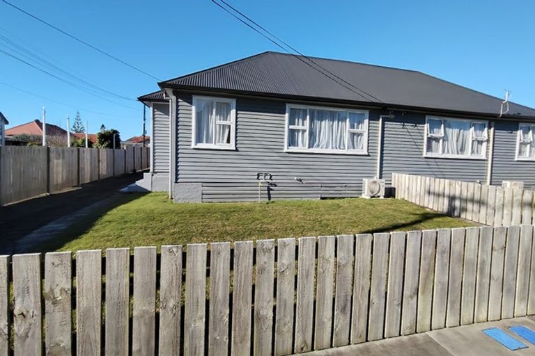 Photo of property in 5 List Street, Welbourn, New Plymouth, 4310