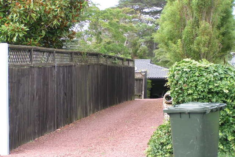 Photo of property in 49 Walter Street, Hauraki, Auckland, 0622