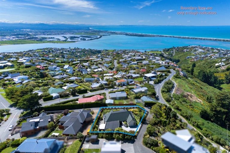 Photo of property in 6 Kaikoura View, Mount Pleasant, Christchurch, 8081